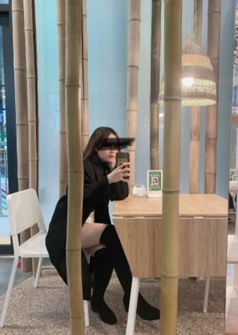 địt cô bạn gái ở tuổi 22 gọi đòn