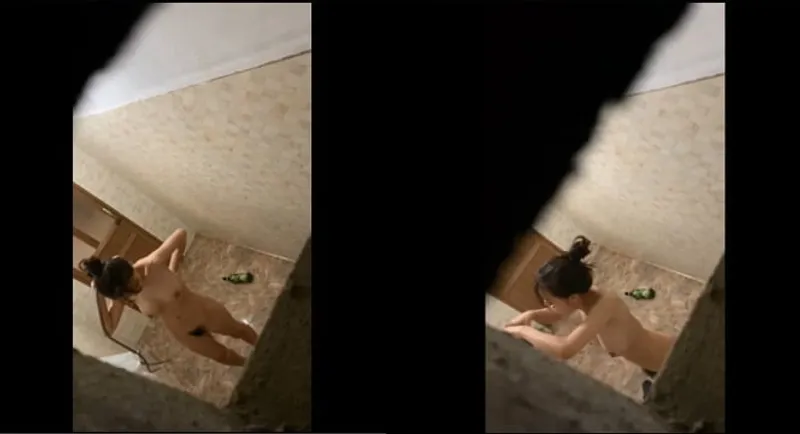 Quay lén em học sinh vú ngon tắm